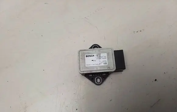 Hyundai i30 ESP acceleration yaw rate sensor 0265005700 956901H000