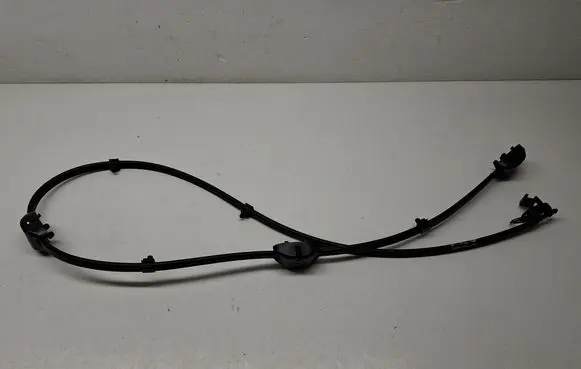 BMW X6 G06 Windshield washer spray nozzle 7487715 61667487715