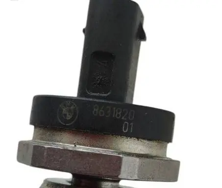 BMW X1 U11 Fuel pressure sensor 8631820-autosso 0261547002