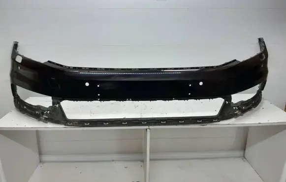 Volkswagen Passat Alltrack Front bumper 3G0807221C