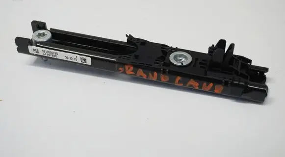 Opel Grandland X Seat belt adjustment rail 9813550780