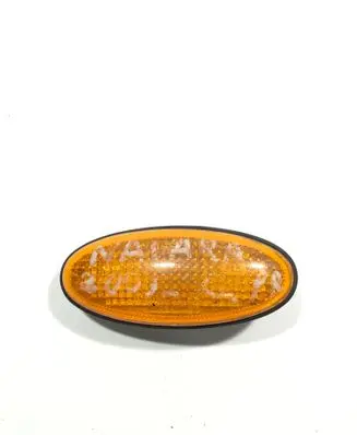 Nissan Navara D22 Front fender indicator light 013513 E13013513