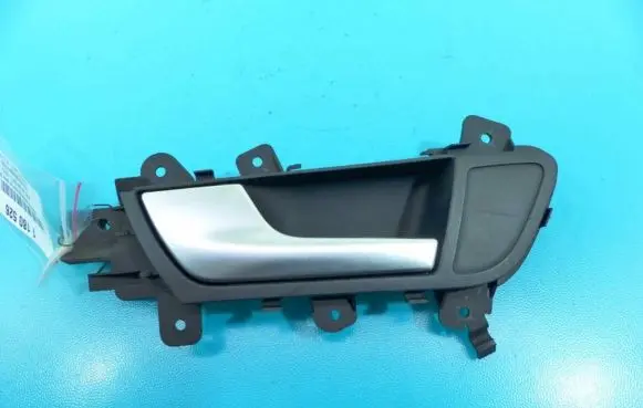 Audi A4 S4 B8 8K Rear door interior handle 8K0839019 IMPRK1180526