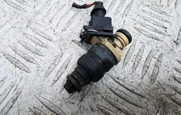 Mini One - Cooper Cabrio R52 Fuel injector 1521390