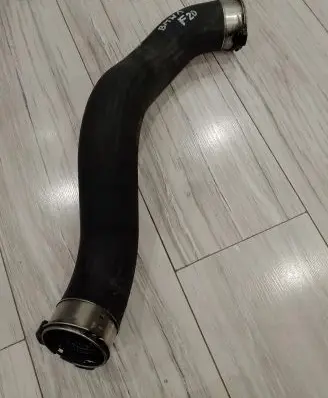 Intercooler hose/pipe