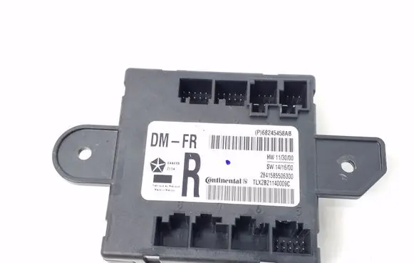 Jeep Grand Cherokee Door control unit/module 68245458AB P68245458AB