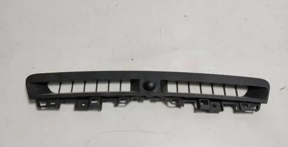 Land Rover Discovery Sport Radio/GPS head unit trim LK72046B62AC LR127328 LK72046B62AC8PVJ