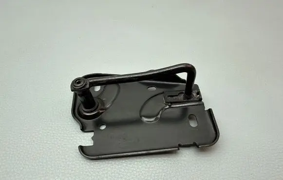Volkswagen Arteon Shooting Brake Engine bonnet/hood lock/latch loop/hook 8S0823186D