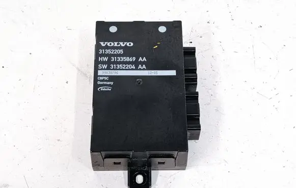 Volvo XC70 Tailgate/trunk control unit/module 31352205 31335869AA