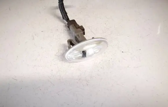 Toyota Aygo AB10 Front fender indicator light
