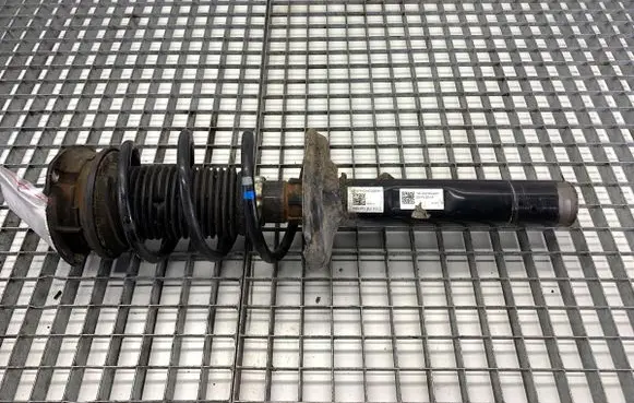 Volkswagen Touran III Front shock absorber/damper 5QA413031AA