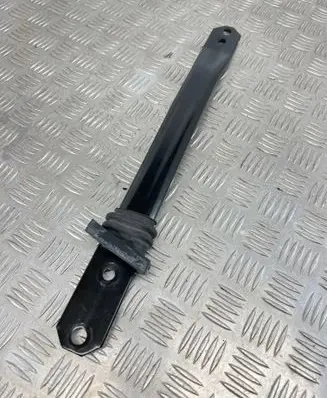 Radiator support slam panel bracket
