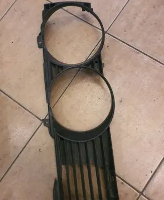 BMW 7 E32 Front grill 19384250