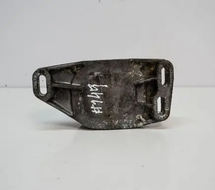 Volkswagen PASSAT B7 USA Other engine bay part 8D0199335Q