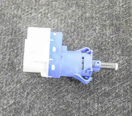 Brake pedal sensor switch