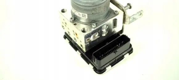 Mercedes-Benz C W205 ABS Pump A2534313900