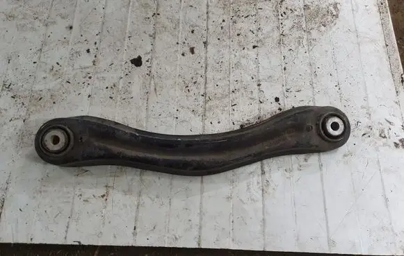 Mercedes-Benz ML W164 Rear upper control arm/wishbone NOCODE