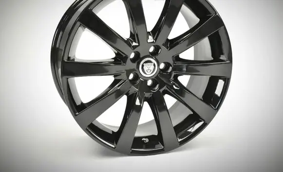 Jaguar F-Type R19 alloy rim 6W83-1007-RA