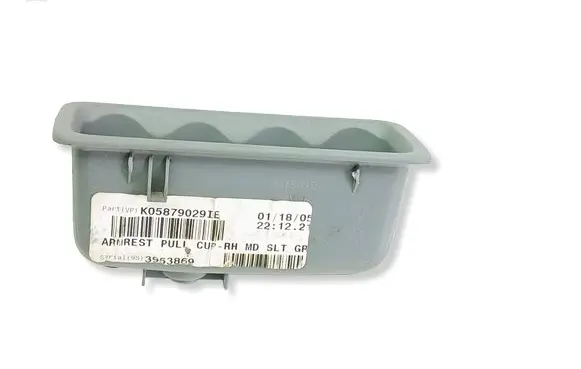 Jeep Grand Cherokee (WK) Rear door handle trim K058790291E 3953869