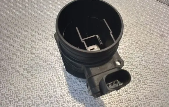 Volkswagen Caddy Mass air flow meter 03L906461