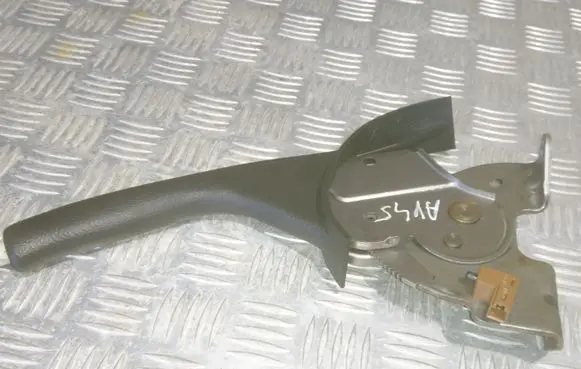 Toyota Avensis T250 Hand brake release handle 4620102131B0