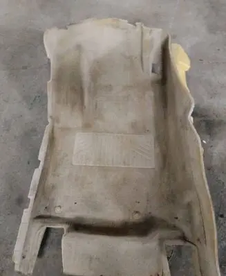 Mercedes-Benz GL X166 Front floor carpet liner A1666800340 45327321