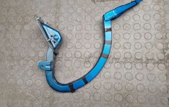 BMW 4 F32 F33 Tailgate/trunk/boot hinge 7420781