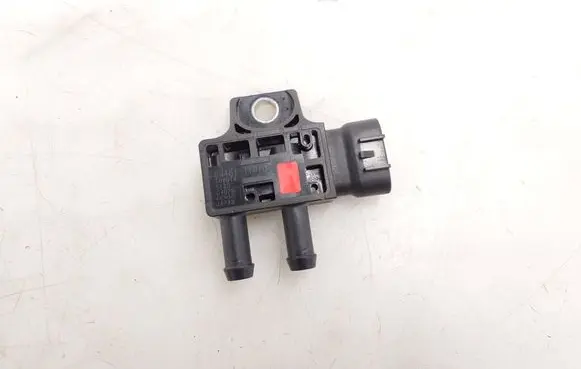 Toyota Hilux VIII Exhaust gas pressure sensor 8948171010 5130 07D28