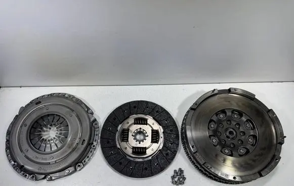 Mercedes-Benz Sprinter W907 W910 Clutch set kit A6540302701 A0002520300 A0002501000