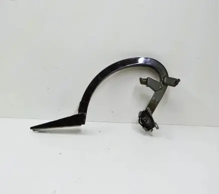 Audi A4 S4 B9 8W Tailgate/trunk/boot hinge 8W5827305A