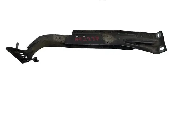Audi A4 S4 B8 8K Fender mounting bracket 