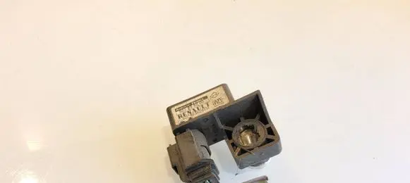 Renault Megane II Airbag deployment crash/impact sensor 8200236286B 601298200