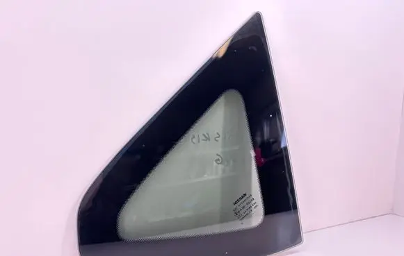 Nissan Qashqai Rear side window 43R00048 DOT24M188AS2