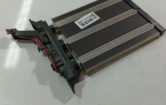 Volkswagen PASSAT B6 Electric cabin heater radiator CZ0134100430
