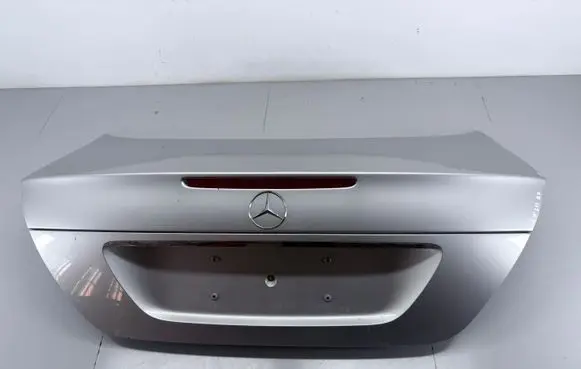 Mercedes-Benz E W211 Tailgate/trunk/boot lid