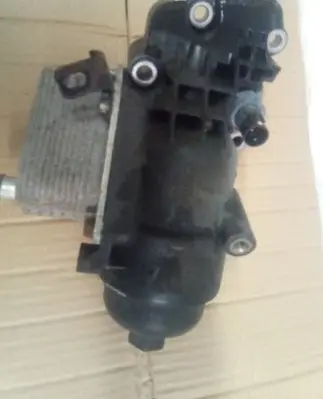 Hyundai i30 Oil filter mounting bracket