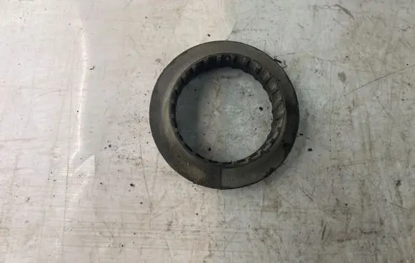 Opel Signum Front upper strut mount 9191181 F230834