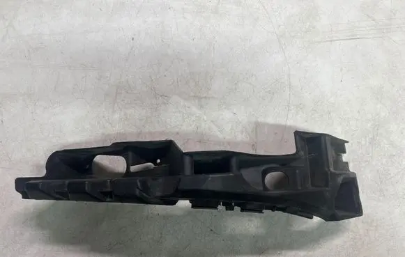 Renault Scenic II - Grand scenic II Front bumper mounting bracket 