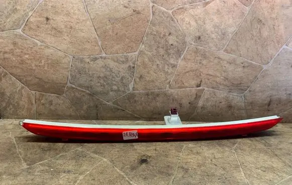 Mercedes-Benz GL X166 Third/center stoplight A1668200056