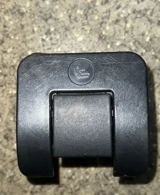 BMW 5 E60 E61 ISOFIX cover 7065051