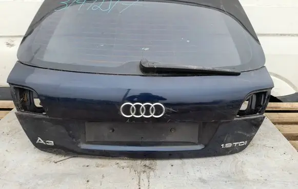 Audi A3 S3 8P Truck tailgate A3KLPBAG