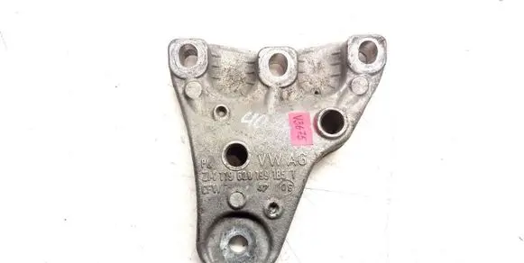 Skoda Roomster (5J) Engine mounting bracket 6Q0199185T