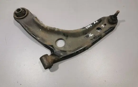 Toyota Yaris Front lower control arm/wishbone