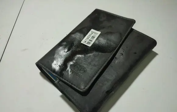 Toyota Yaris Owners service history hand book 