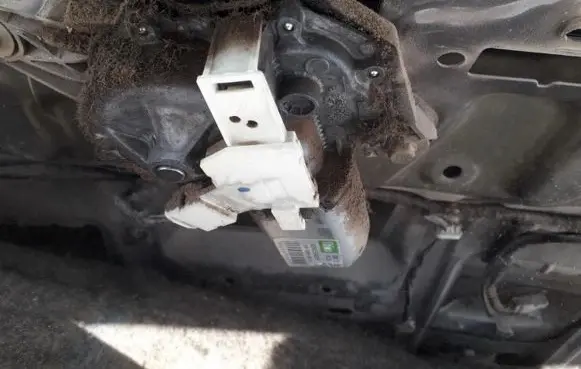 Renault Scenic II - Grand scenic II Rear window wiper motor 53018912 8200153458-B
