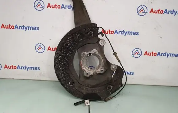 BMW 5 G30 G31 Front wheel hub spindle knuckle 6884385 31206884385