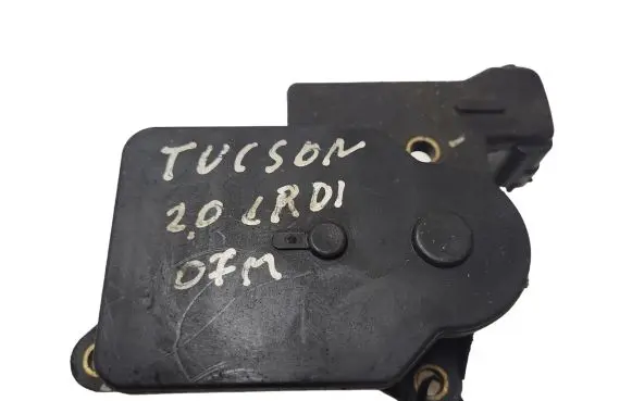 Hyundai Tucson JM Intake manifold valve actuator/motor 2838127450