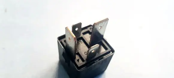 Volkswagen Caddy Other relay 1K0951253A V23134-J52-X430