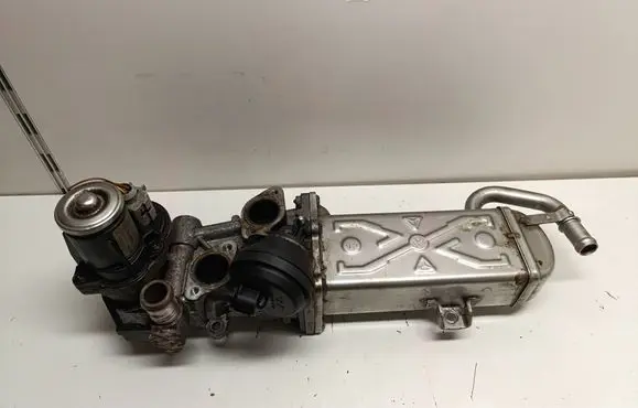 Volkswagen Tiguan EGR valve cooler 03L131512BL 0280751016