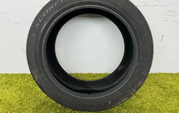 BMW X6M G06 F96 R21 winter tire 